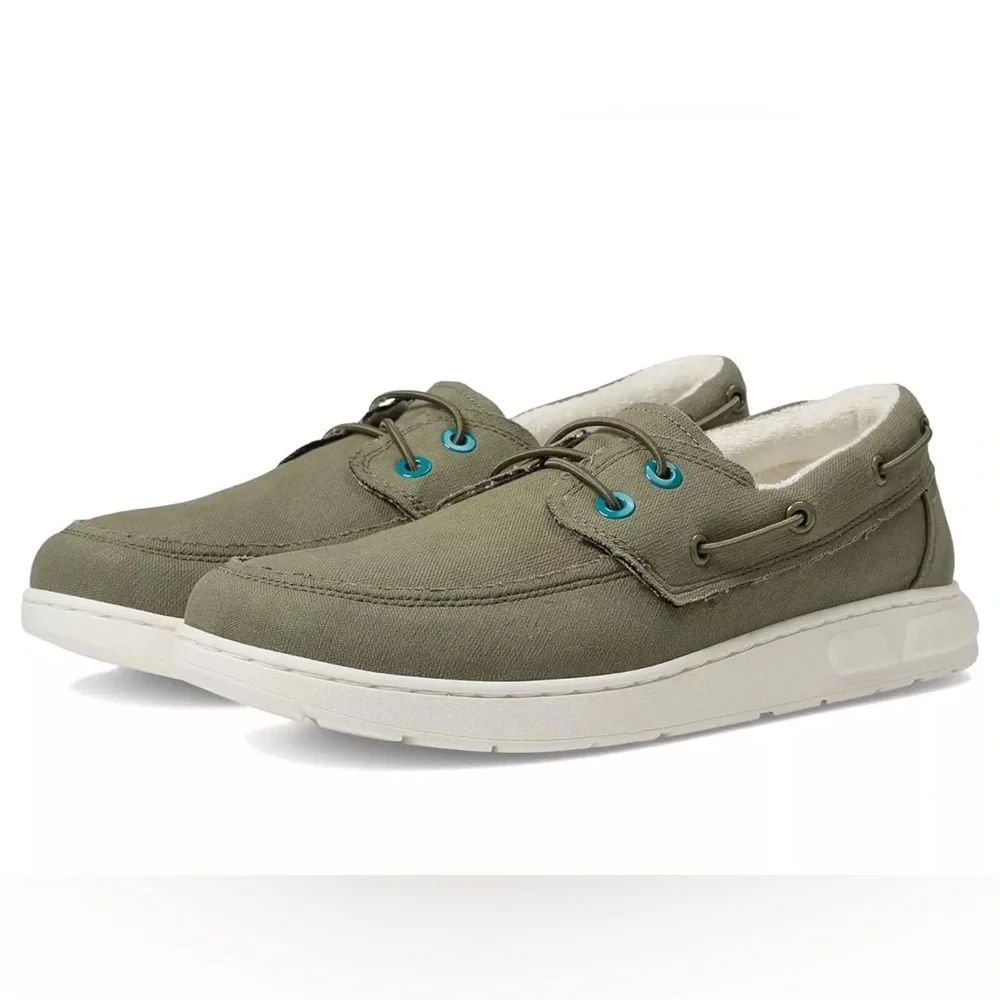 VIONIC men’s Beach Skipper Boat Shoes